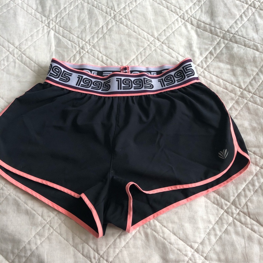 Athletic shorts